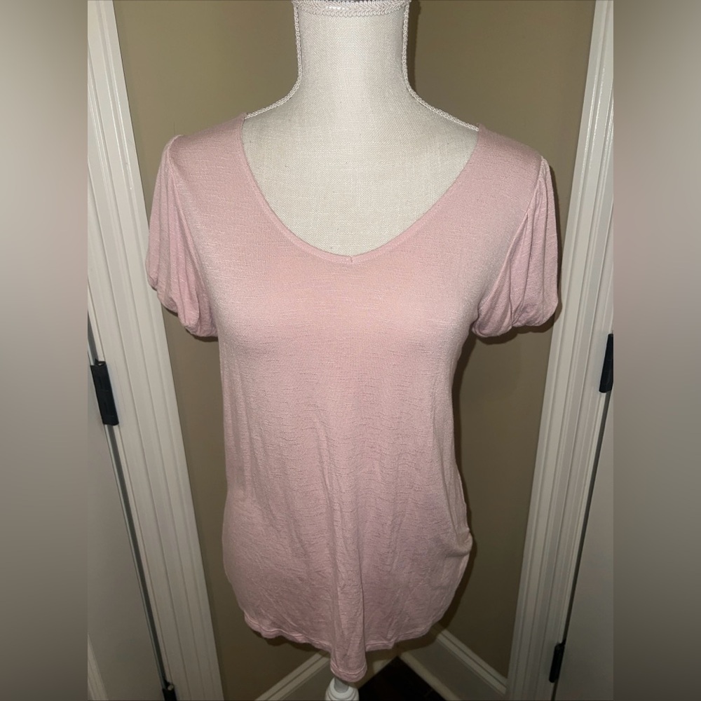 Maurices Pink 24/7 Bubble Sleeve Tee~Size XS Soft V Neck Short Sleeeve Top